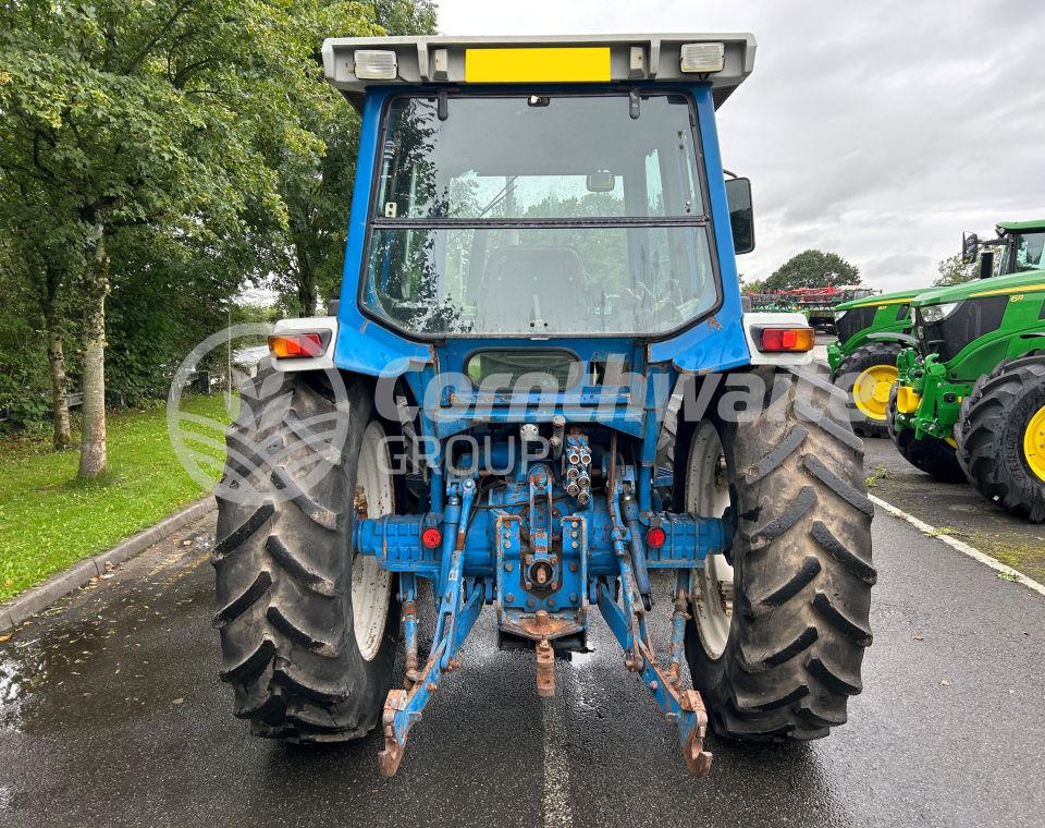 Ford 7810