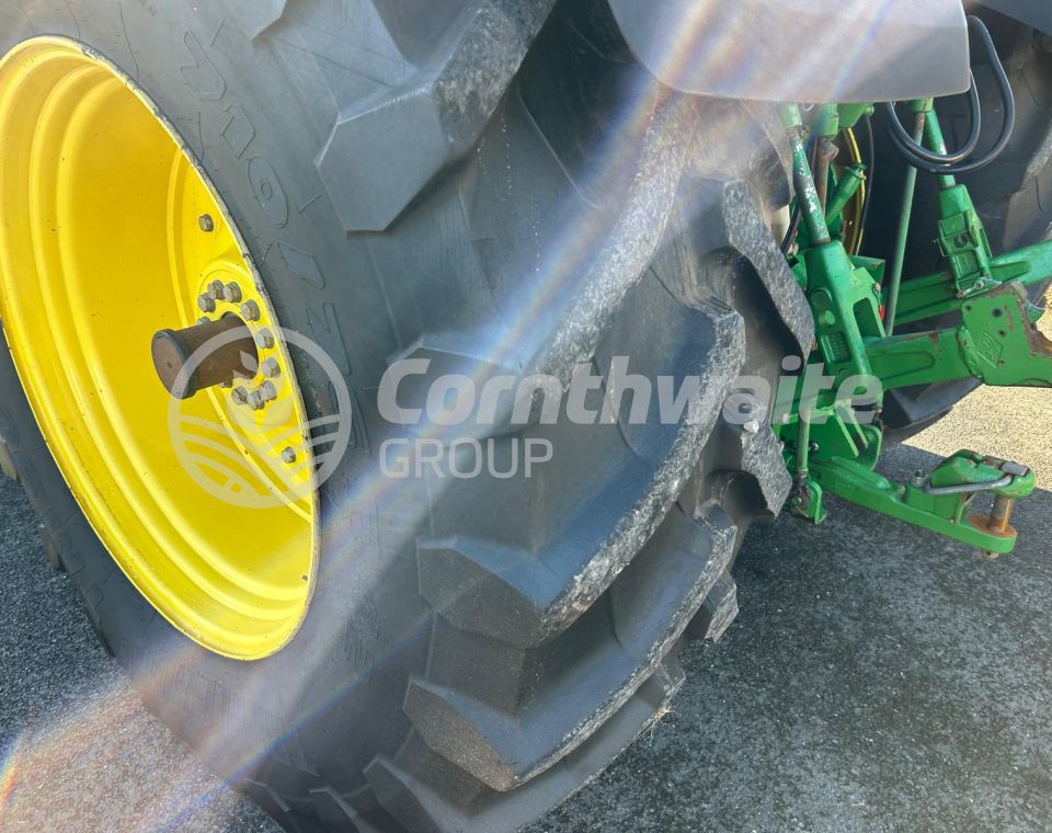 John Deere 7R 330