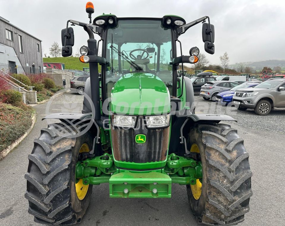 John Deere 5100R