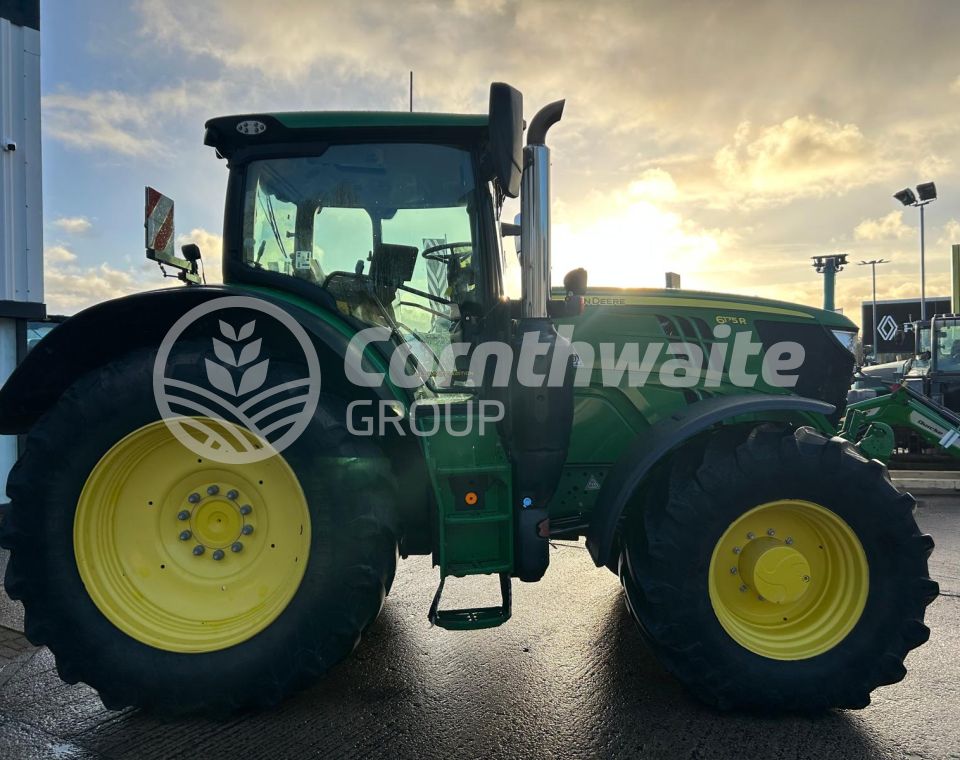 John Deere 6175R