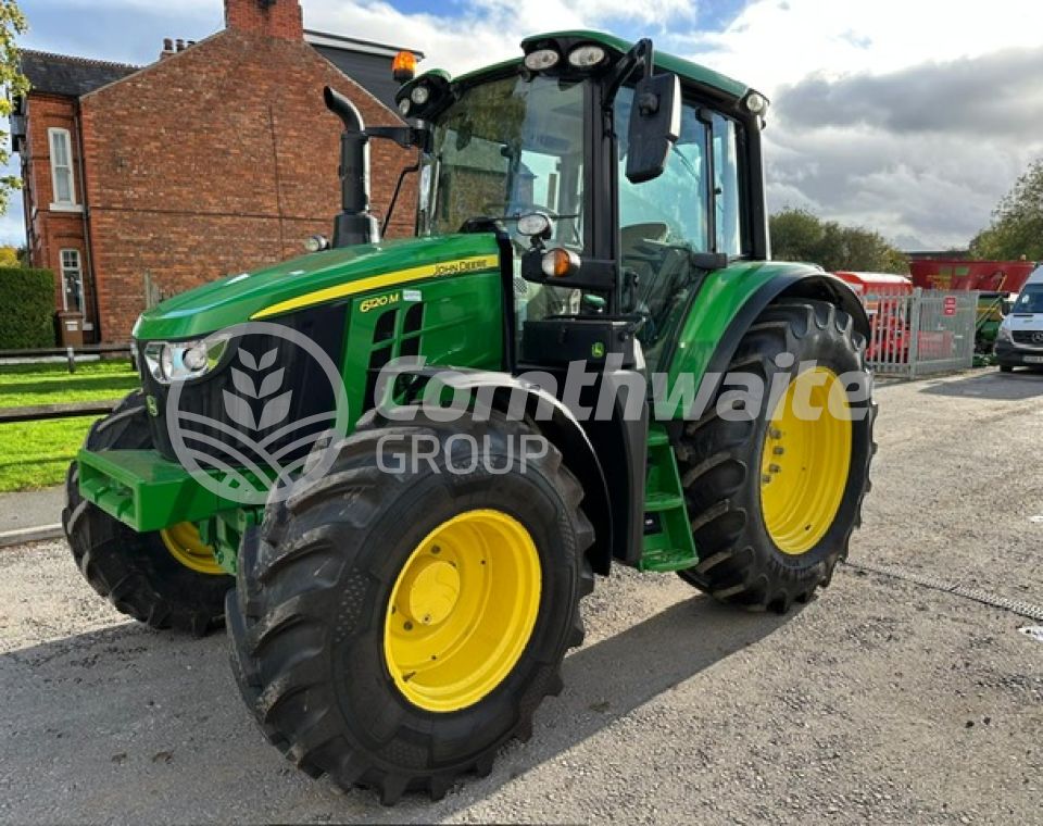 John Deere 6120M