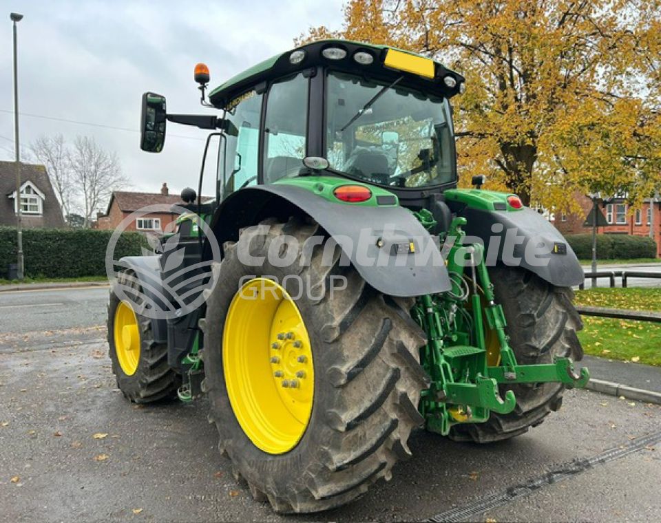John Deere 6R195
