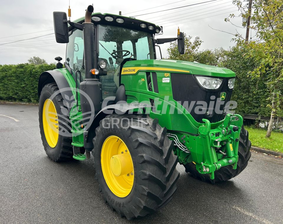 John Deere 6R 215