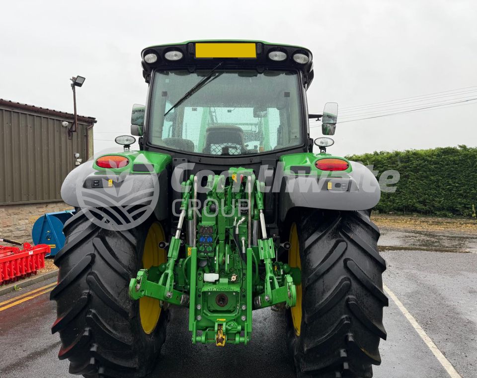 John Deere 6R 120