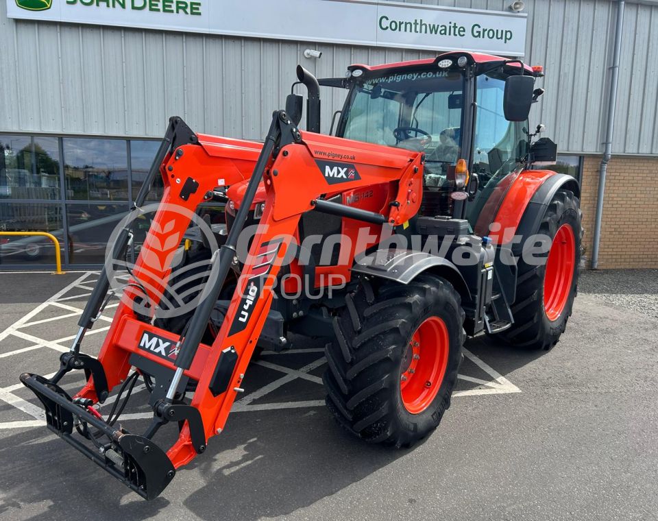 Kubota M6-142