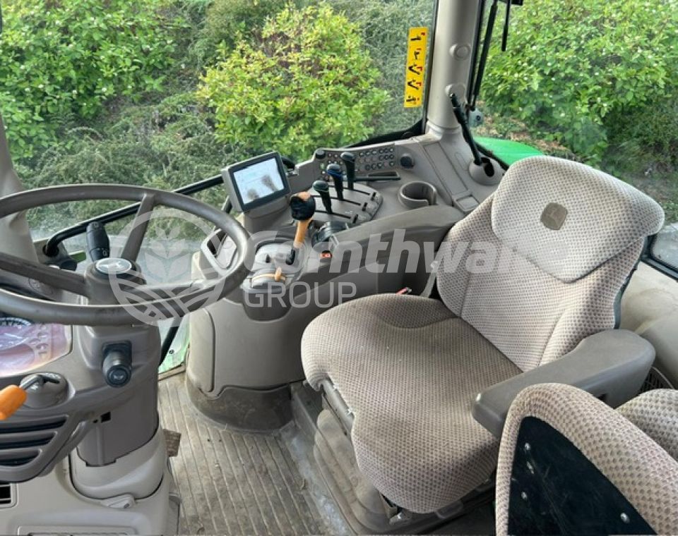 John Deere 6125R