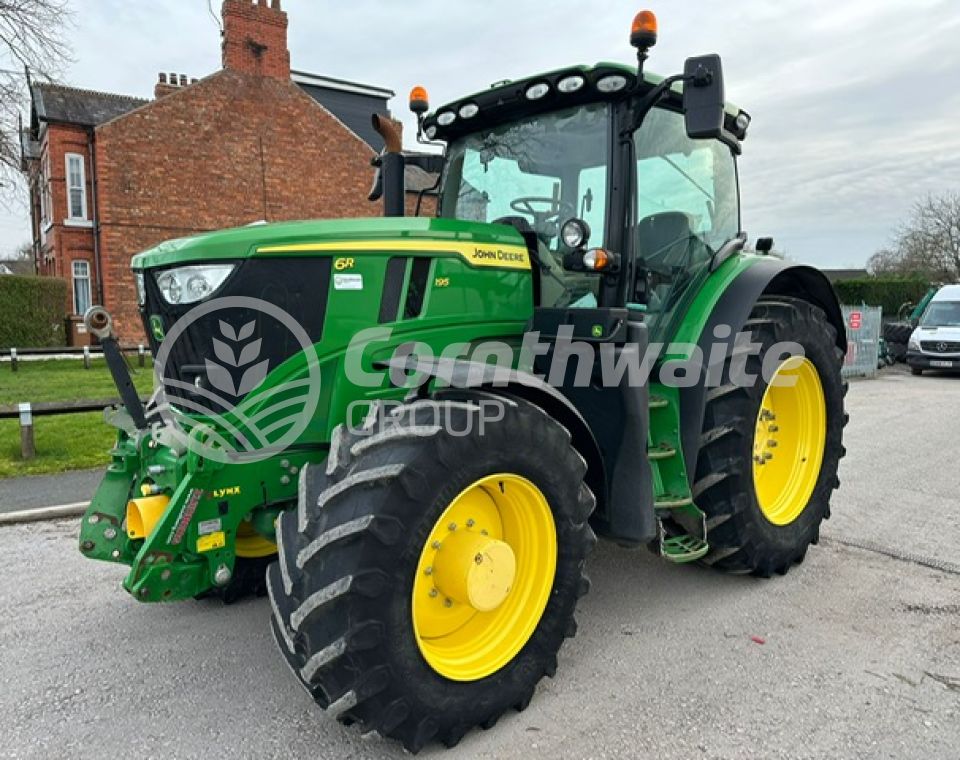 John Deere 6R 195
