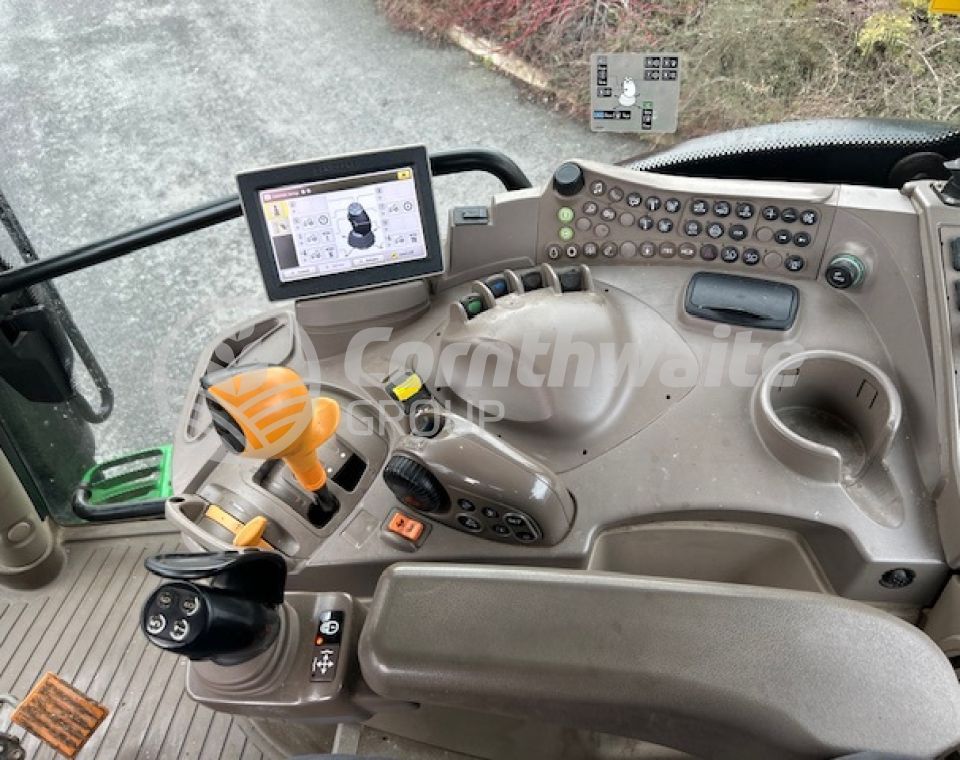 John Deere 6155R