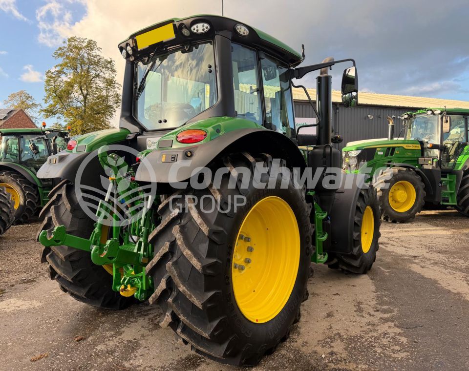 John Deere 6M 150