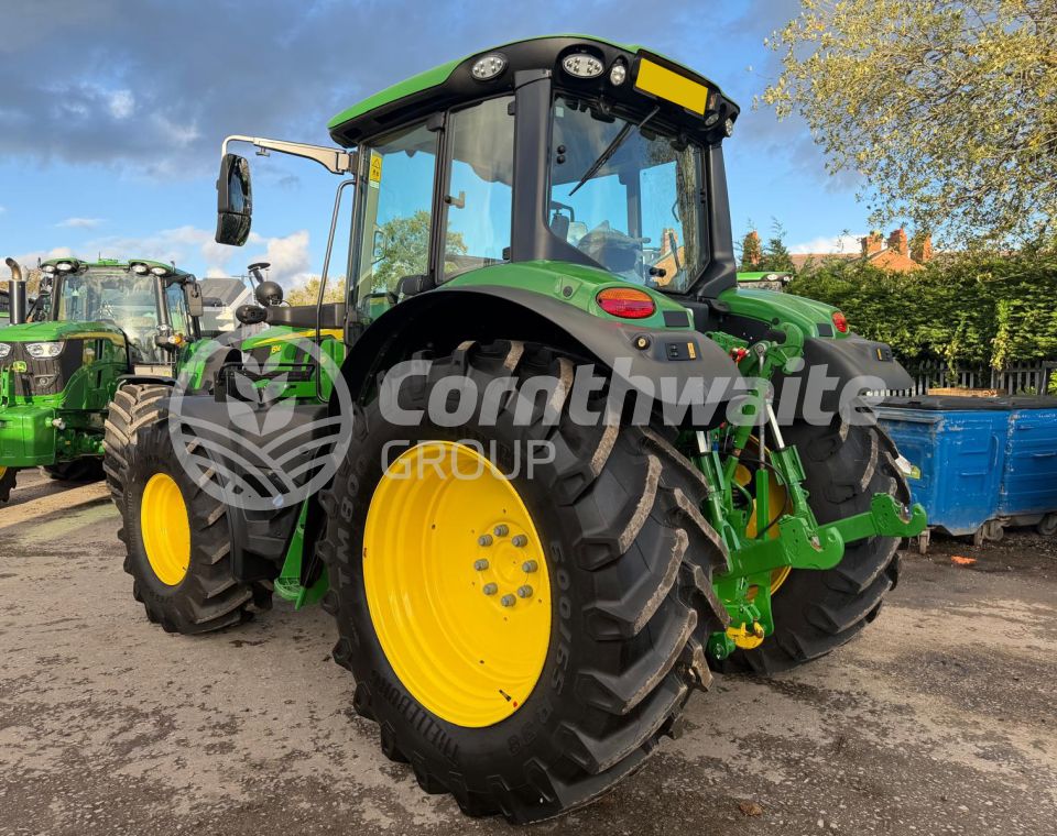John Deere 6M 150