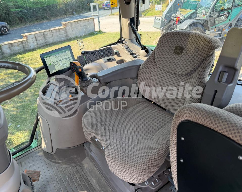 John Deere 6R 155