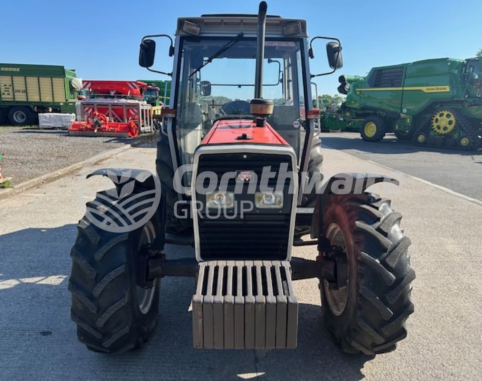 Massey Ferguson  390T