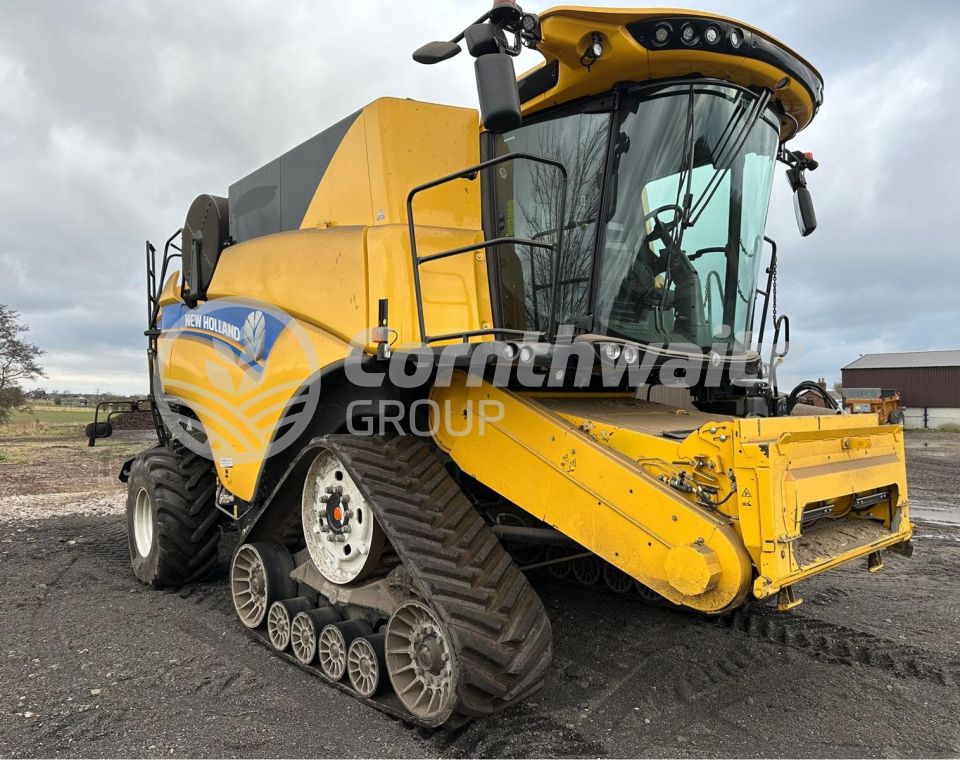 New Holland CX8.80 Combine Harvester