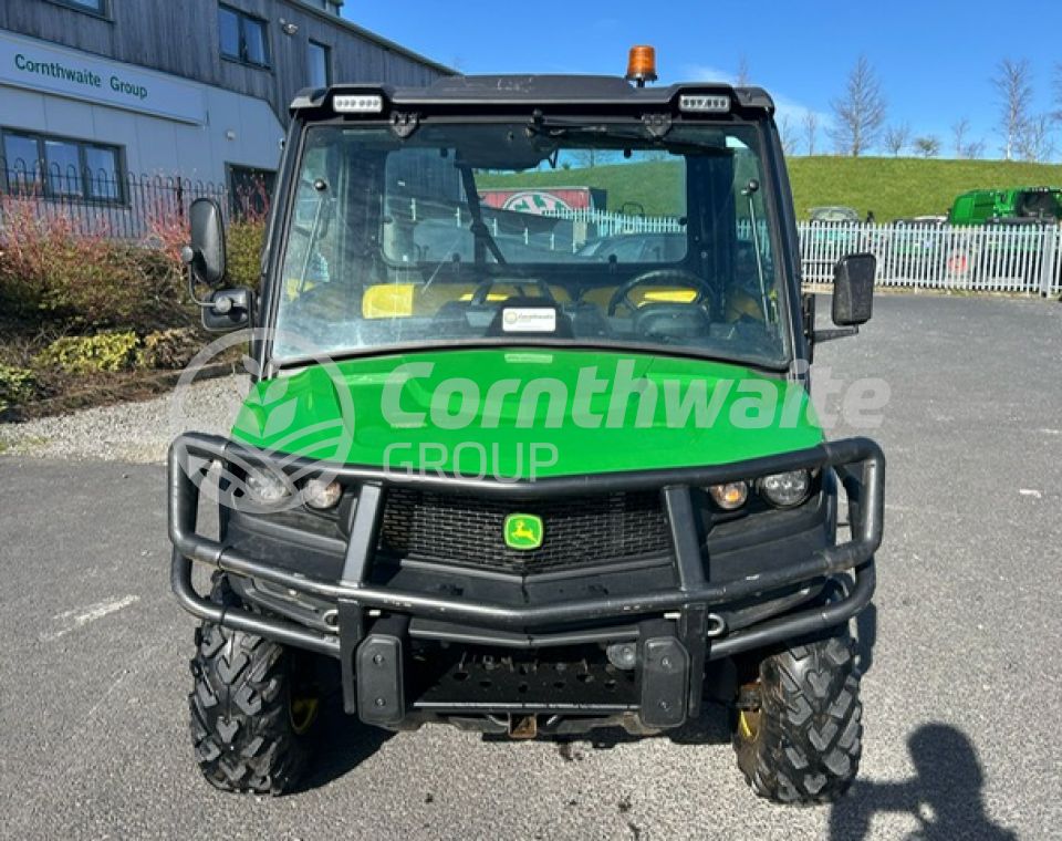 John Deere 865M