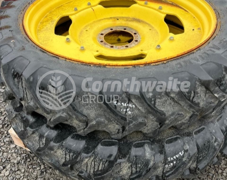 John Deere Adjustable Row Crop Wheels Alliance 13.6R48 with 12.4R32 Fronts