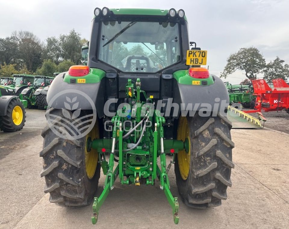 John Deere 6120M