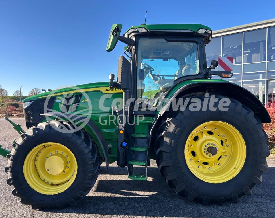 John Deere 7R 330