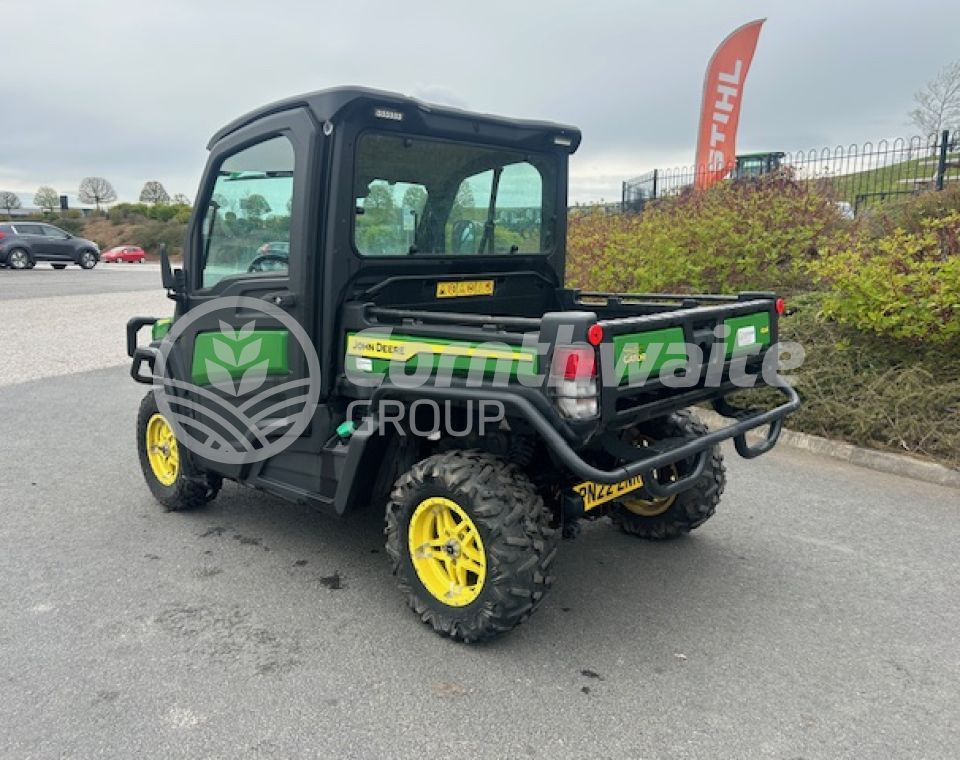 John Deere 865M