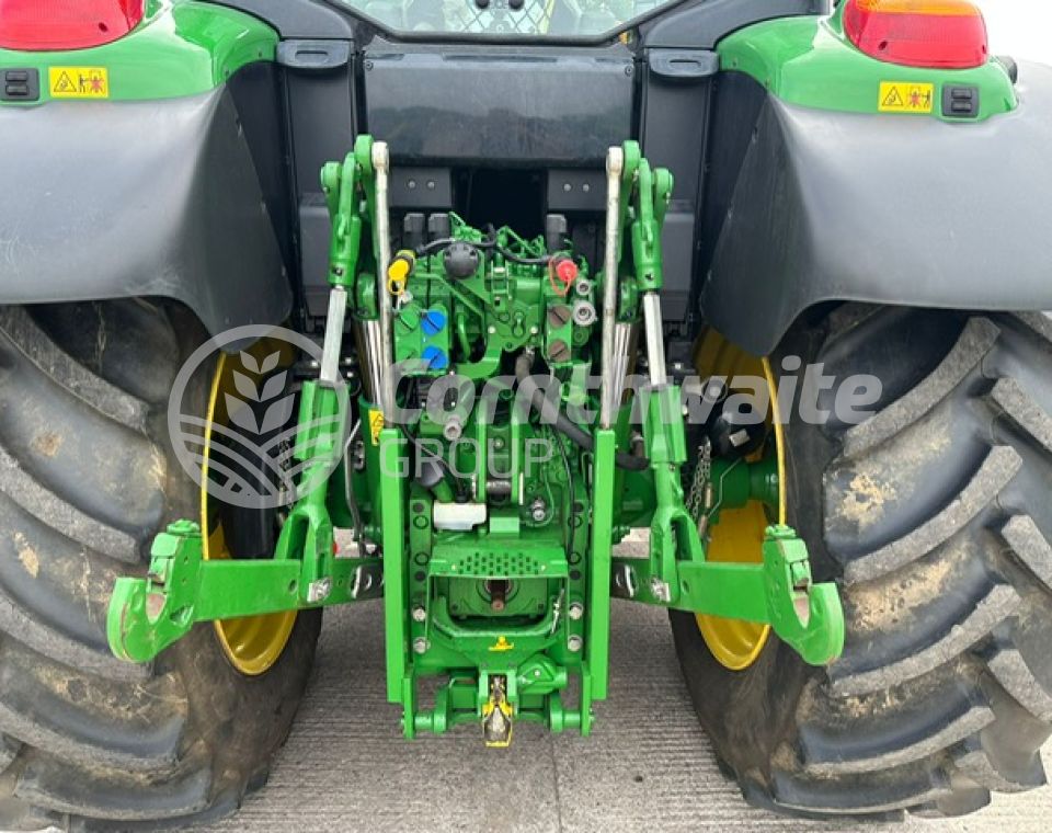 John Deere 6130M