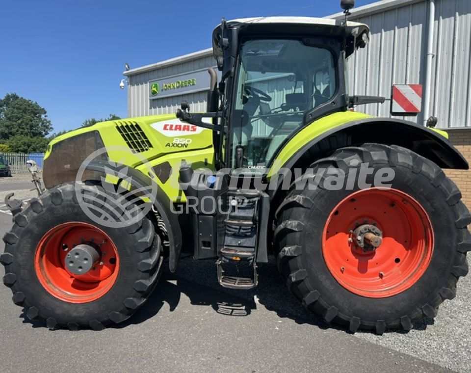 Claas Axion 850