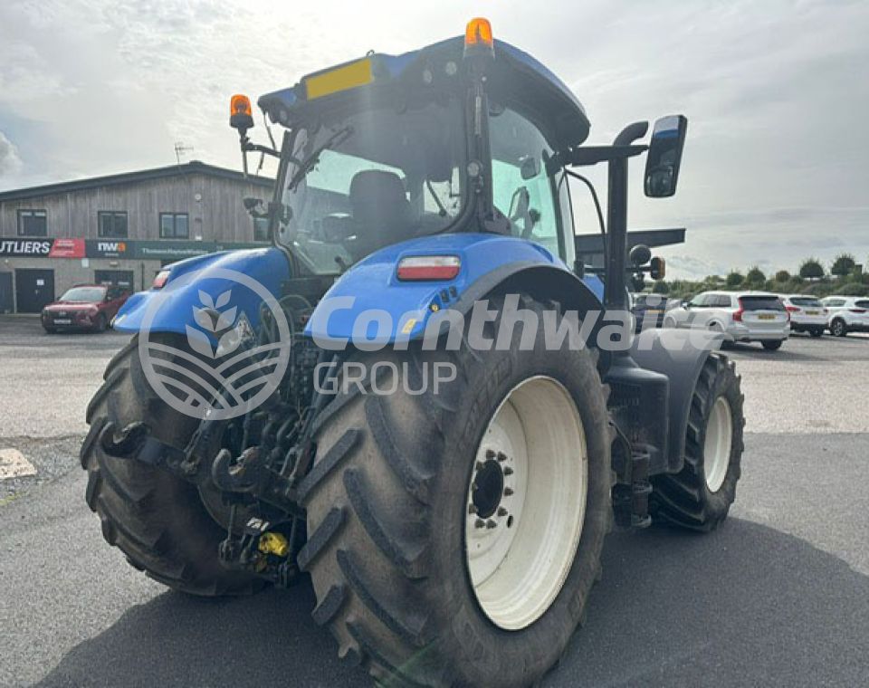 New Holland T7 260