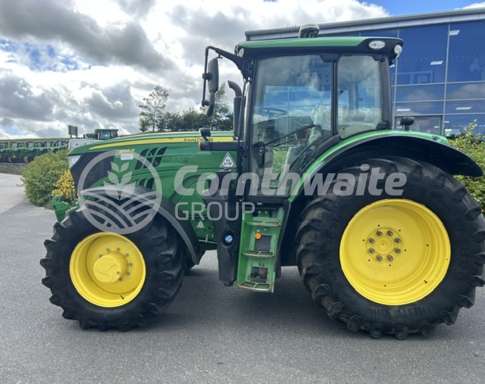 John Deere 6155R