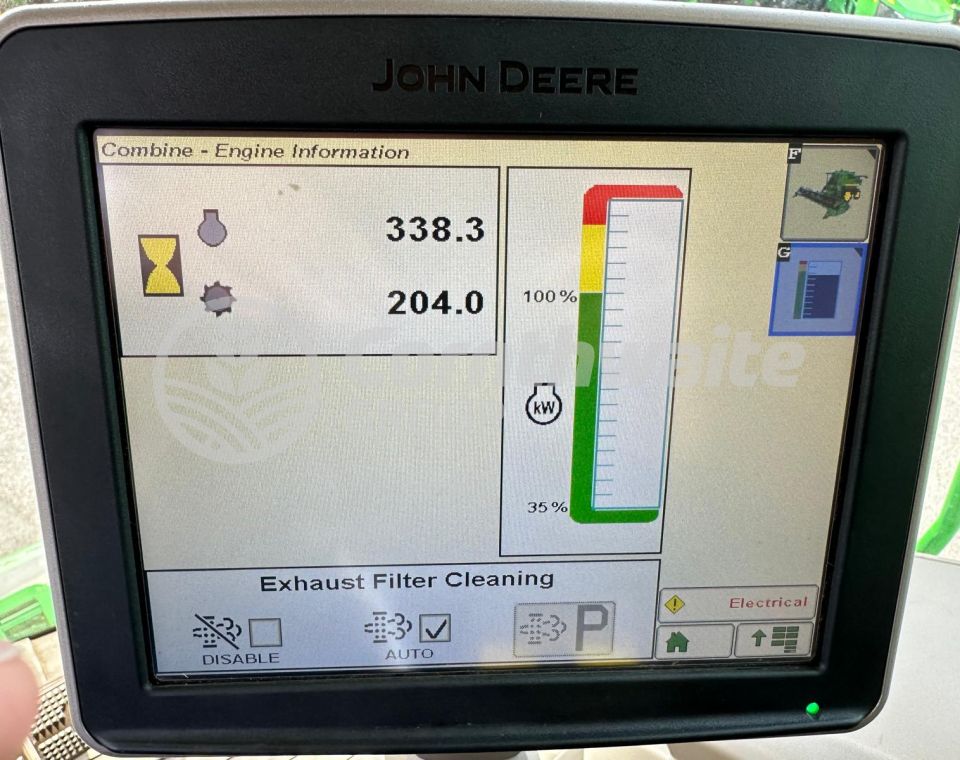 John Deere T560i