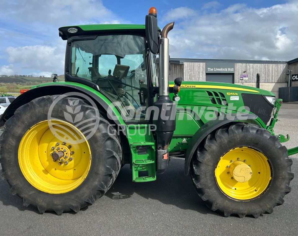 John Deere 6145R