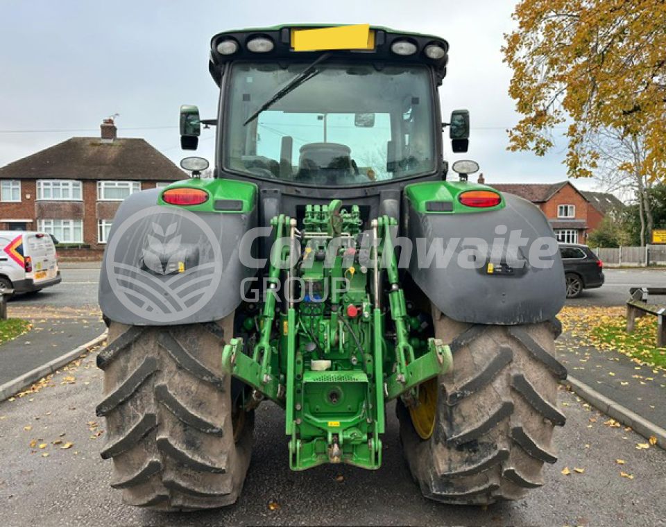 John Deere 6R 195