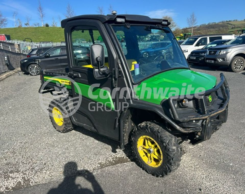 John Deere 865M