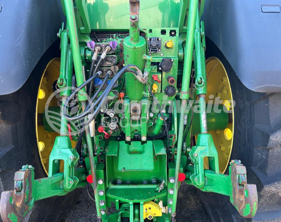 John Deere 7R 330