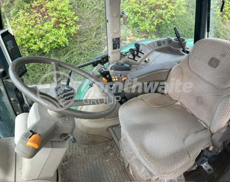 John Deere 5100R