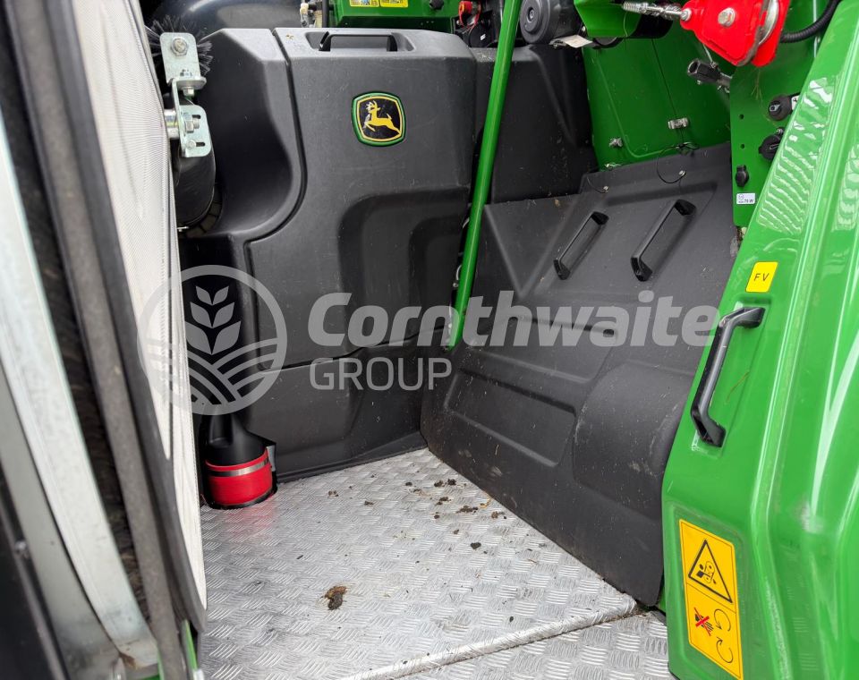 John Deere 8600i