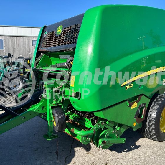 John Deere 960