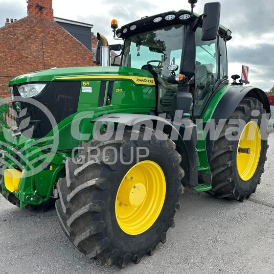 John Deere 6R 250