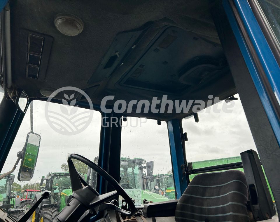 Ford 7810