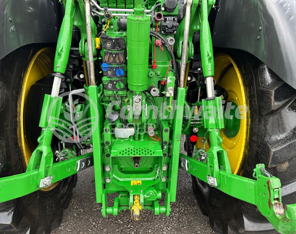 John Deere 6R 185