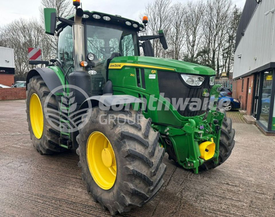 John Deere 6R 250