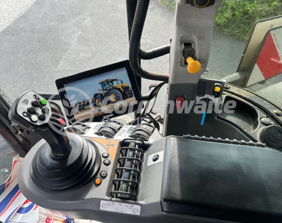 JCB Fastrac 4220