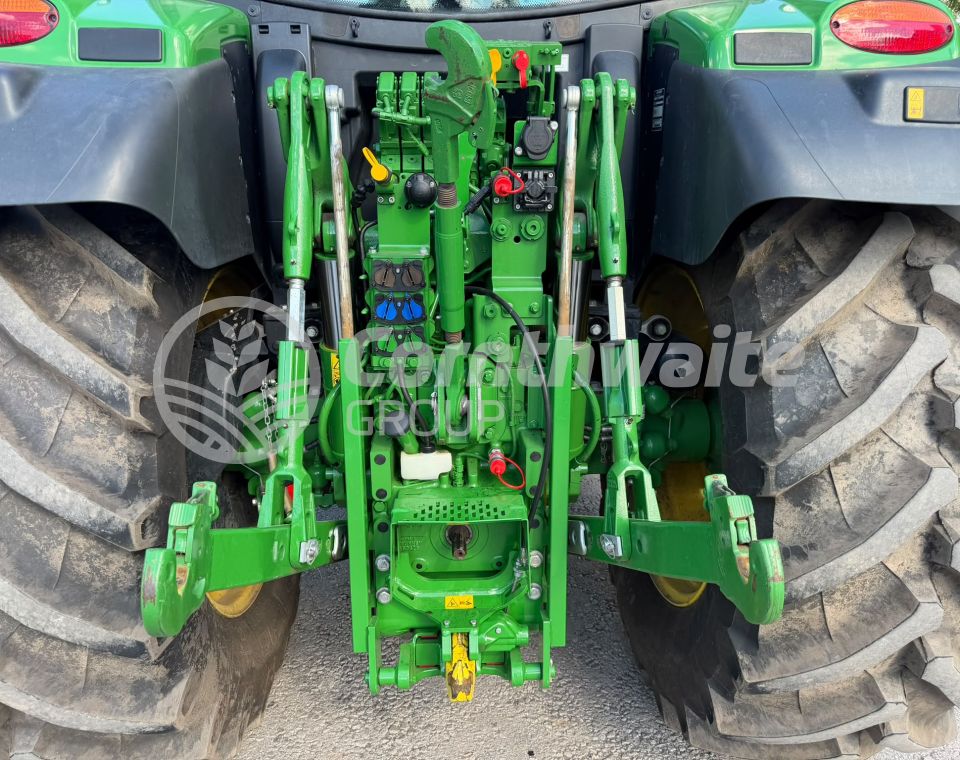 John Deere 6R 155