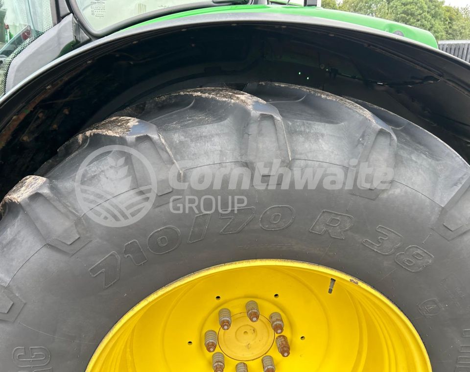 John Deere 6155R