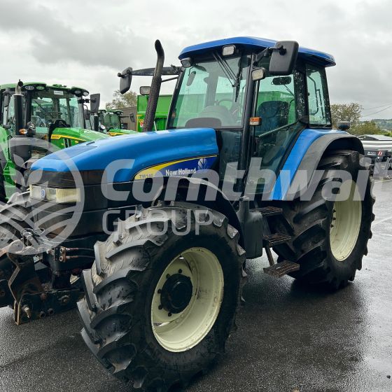 New Holland TM140