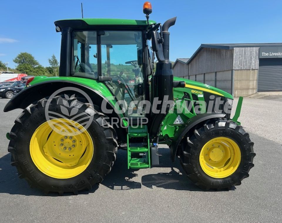 John Deere 6100M