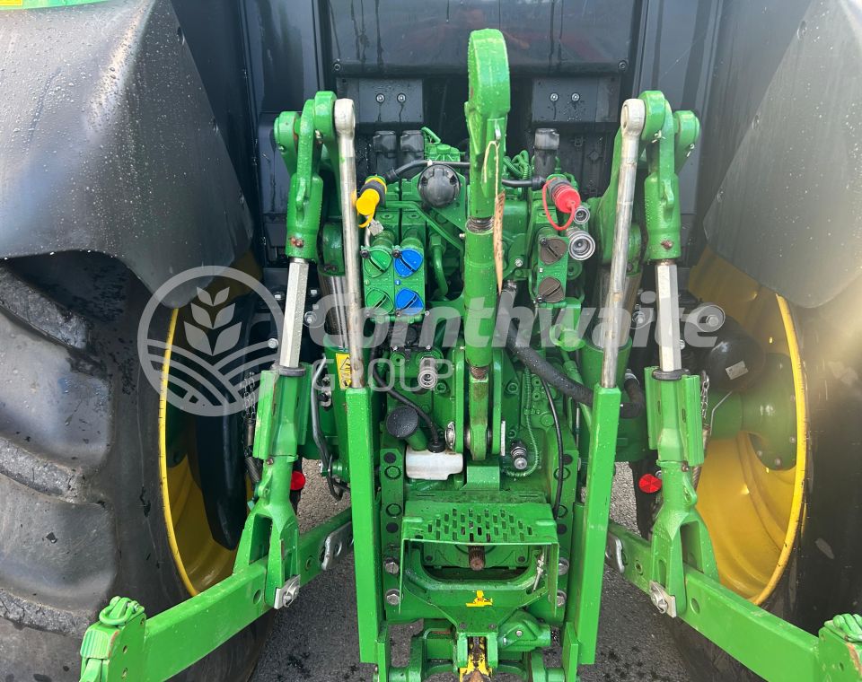 John Deere 6130M