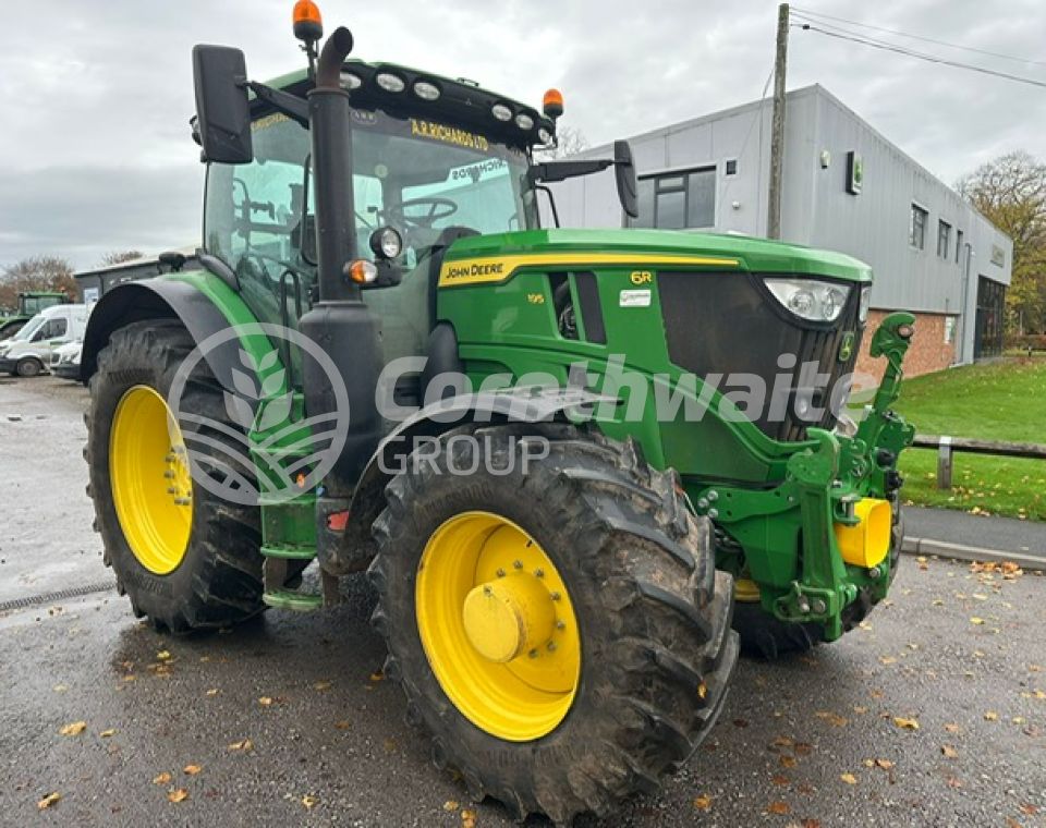 John Deere 6R 195