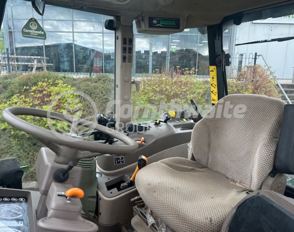 John Deere 6115MC