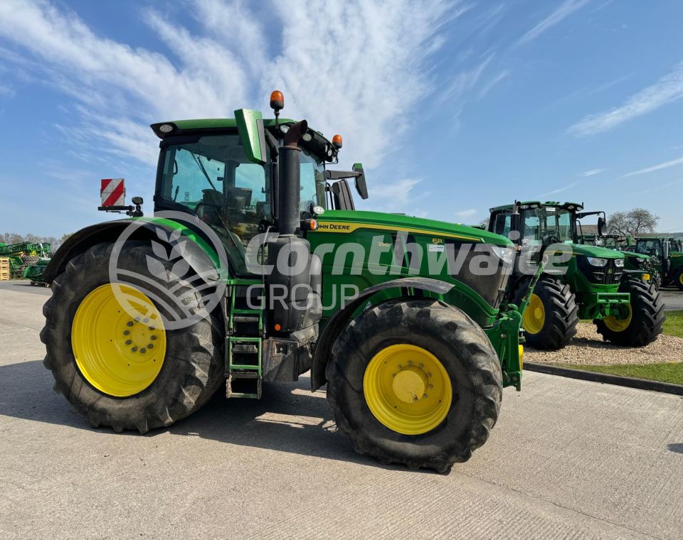 John Deere 6R 250