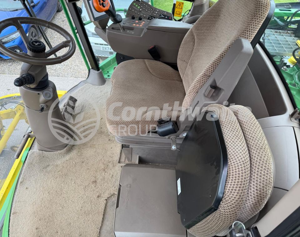 John Deere 8600i