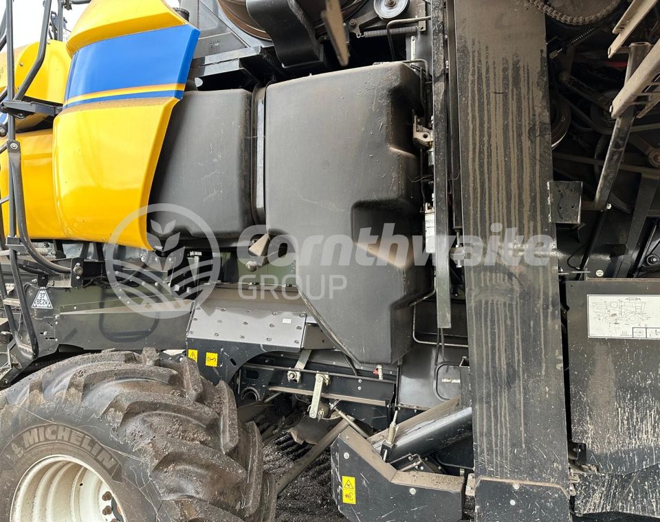New Holland CX8.80 Combine Harvester