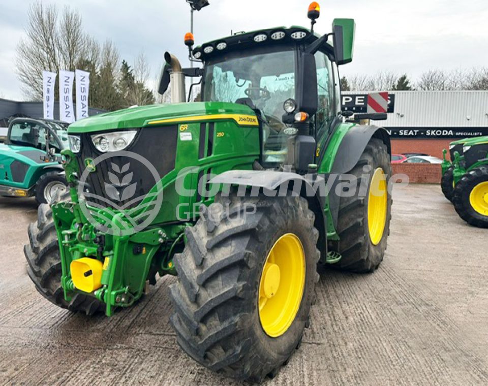 John Deere 6R 250